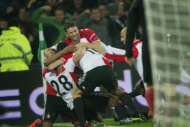 使他完全贴 使他完全贴