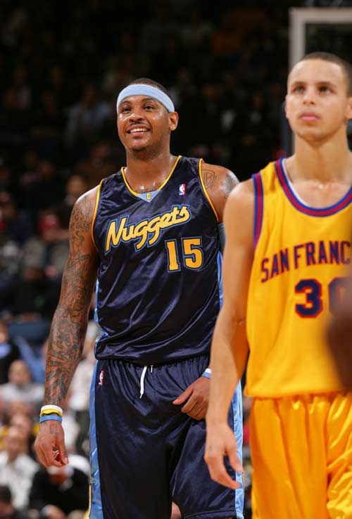 他沉着冷静 他沉着冷静