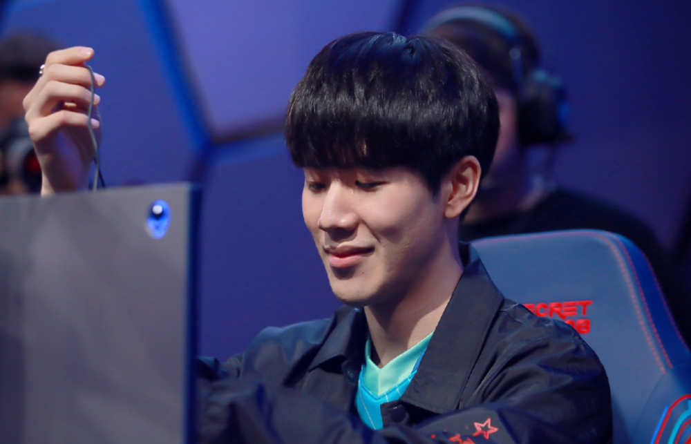 级的自律方 级的自律方