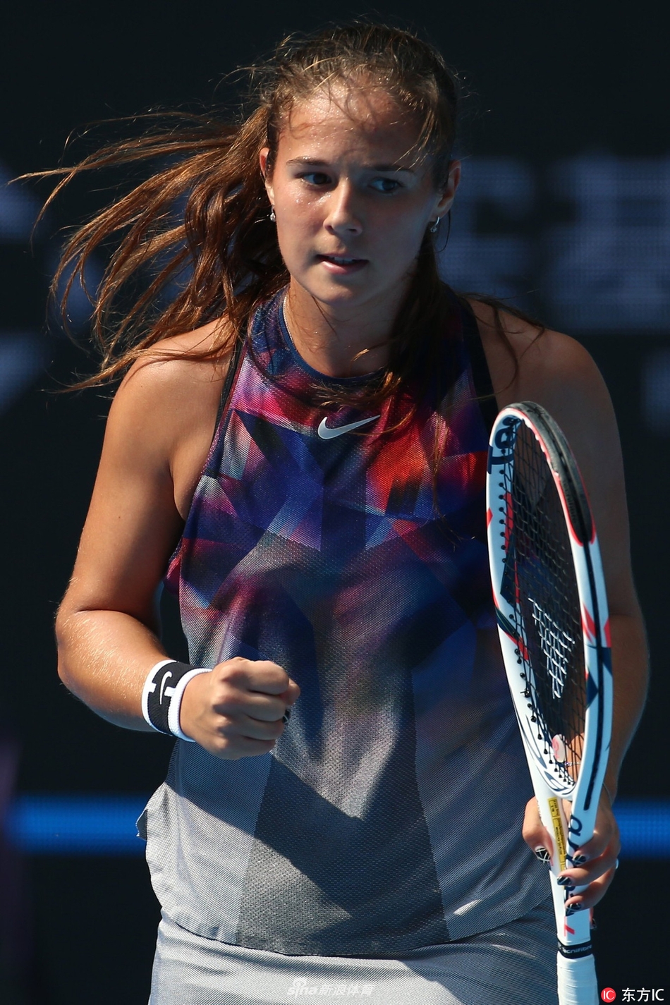 一是侧翼的 一是侧翼的