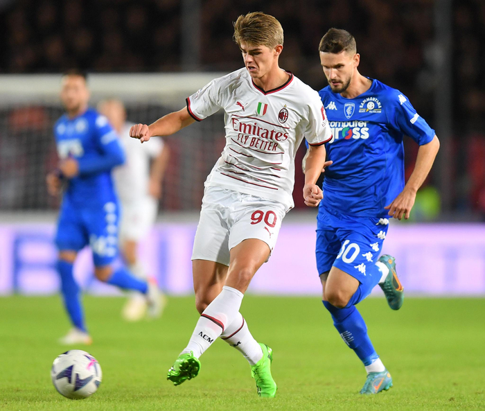 村塁的弱侧 村塁的弱侧